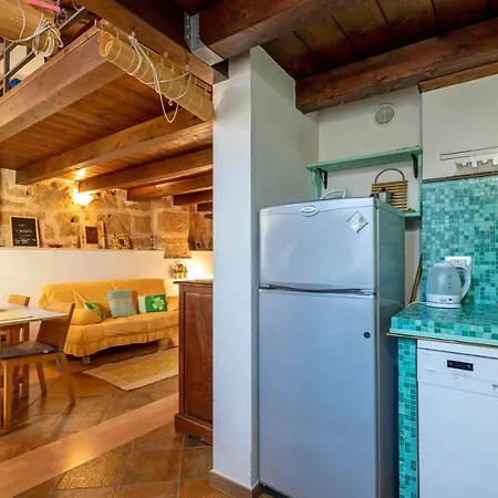 Old Town Charm - Sardinia 公寓 阿尔盖罗