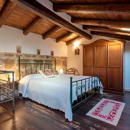 Old Town Charm - Sardinia * Alguer