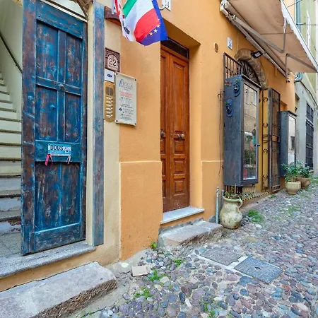 Emerald Attic In Old Town By Sea * Alghero